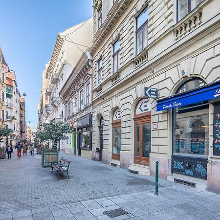 Melody Meadow Apartment بودابست المظهر الخارجي الصورة