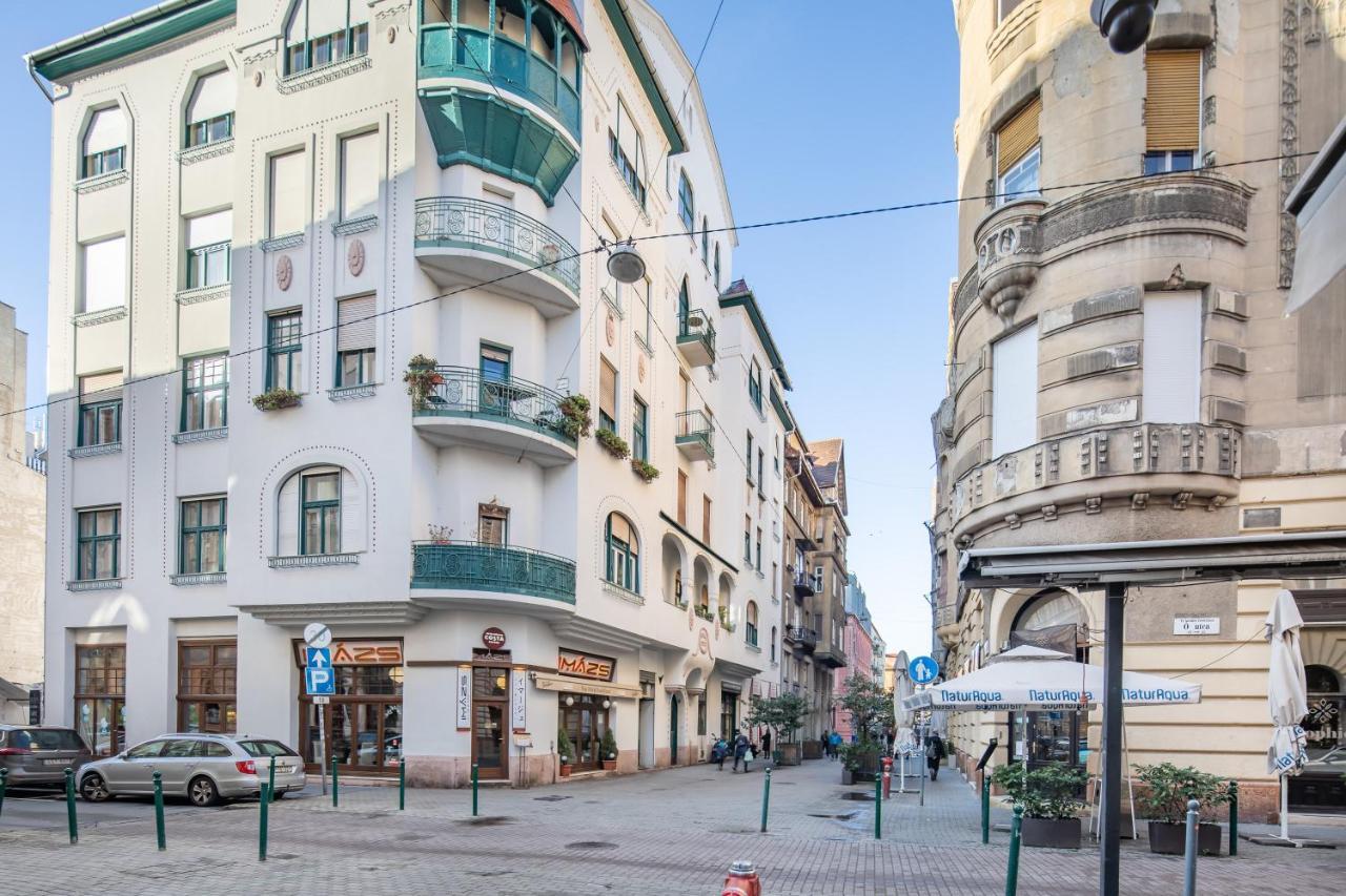Melody Meadow Apartment بودابست المظهر الخارجي الصورة