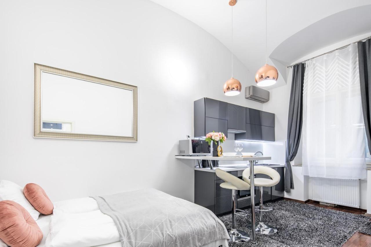 Melody Meadow Apartment بودابست المظهر الخارجي الصورة