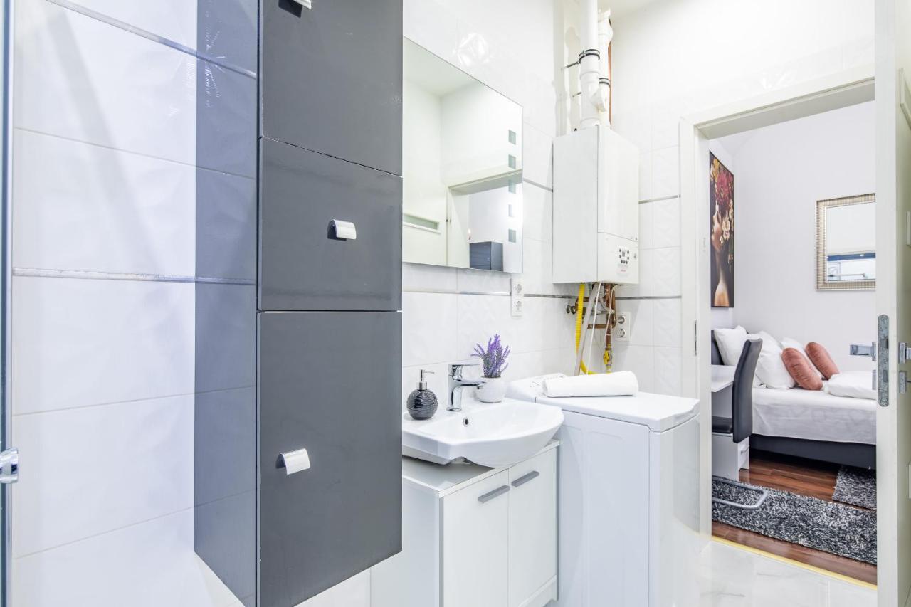 Melody Meadow Apartment بودابست المظهر الخارجي الصورة